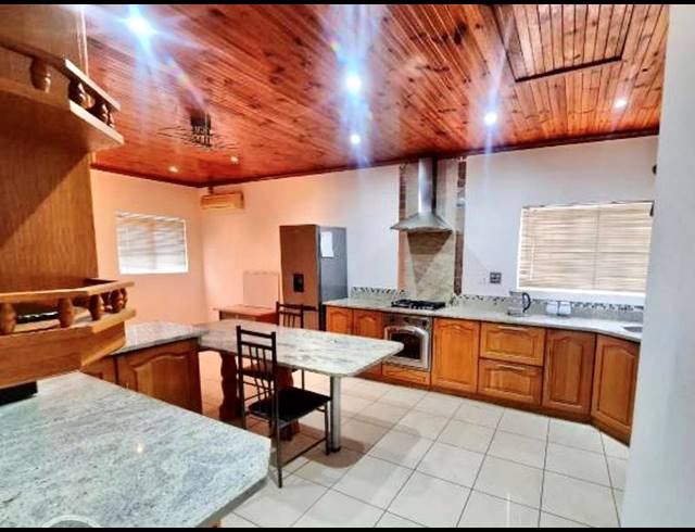 3 BEDROOM HOUSE FOR SALE IN NEWHOLME